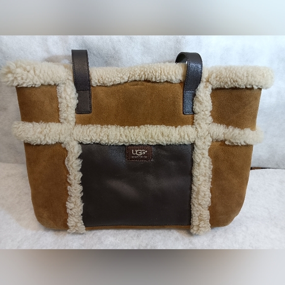 Large UGG Australia Shearling Suede Leather Tote Bag Brown Tan Wool Trim Winter - Picture 1 of 13